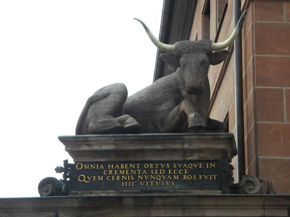 Nuremberg Meat Market Ox Monument Sculpture Statue Nuremberg Meat Market Ox Monument Sculpture Statue