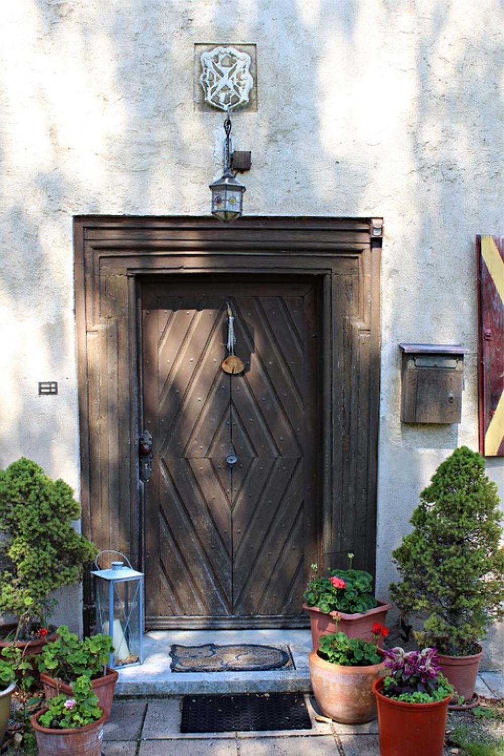 Old Entrance Historically House Entrance Old Entrance Historically House Entrance