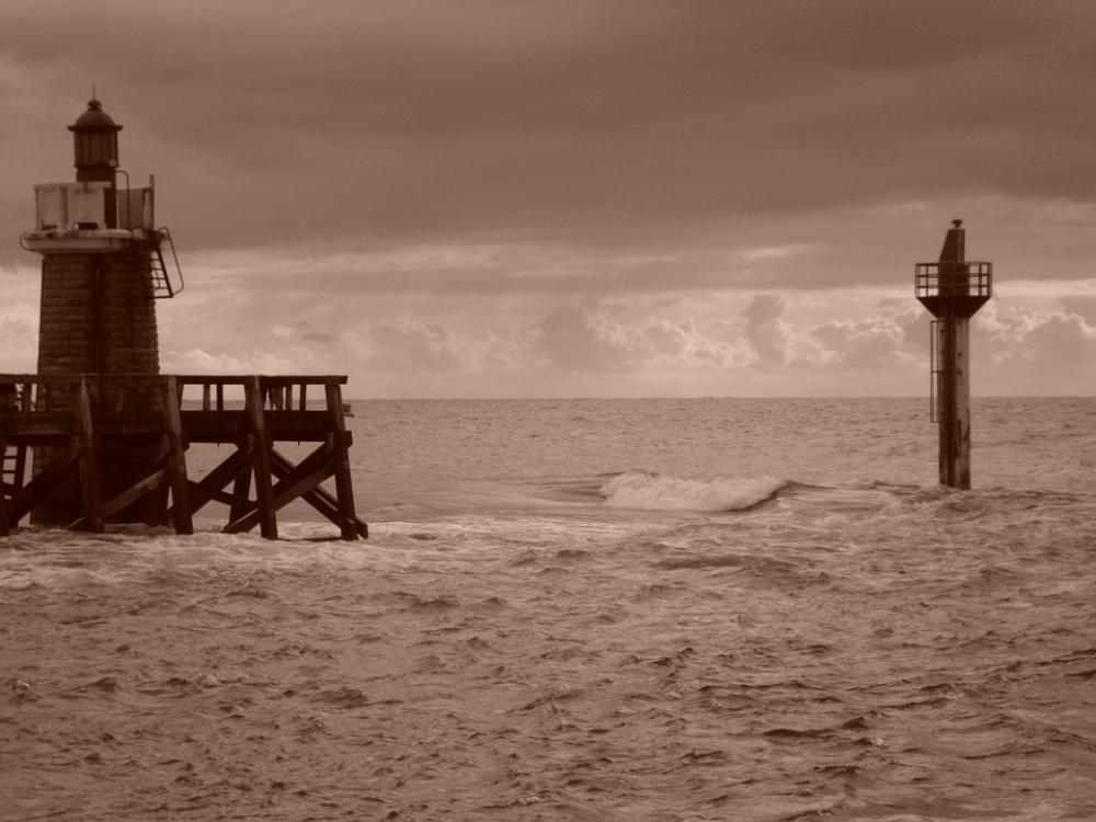 Pass Sea Sepia Pass Sea Sepia