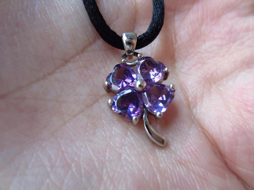 Pendant Clover Luck 4-Leaf Precious Jewelry Pendant Clover Luck 4-Leaf Precious Jewelry