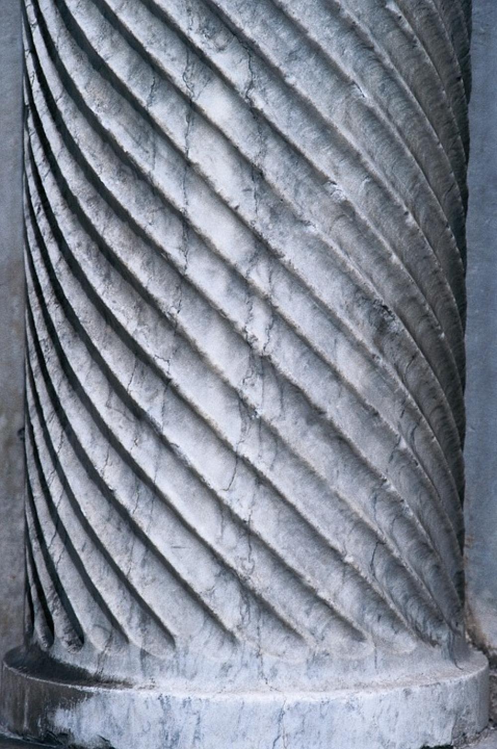 Pillar Marble Groove Cannelure Stong Diagonal Pillar Marble Groove Cannelure Stong Diagonal