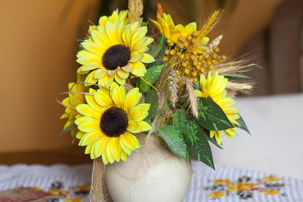 Porcelain Vase Clear Decoration Flower Sunflowers Porcelain Vase Clear Decoration Flower Sunflowers