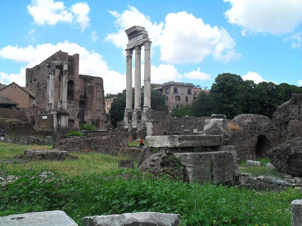 Roman Forum Rome Italy Roman Theatre Roman Forum Rome Italy Roman Theatre