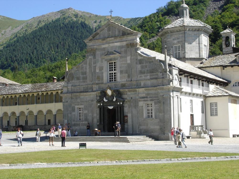 Santuario Di Oropa Church Italy Oropa Sanctuaries Santuario Di Oropa Church Italy Oropa Sanctuaries
