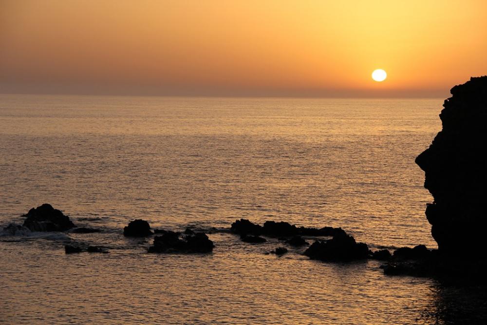 Sea Mediterranean Sun Water Light Purple Sky Sea Mediterranean Sun Water Light Purple Sky