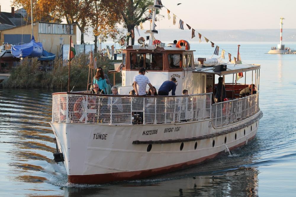 Shipping Excursion Lake Balaton Shipping Excursion Lake Balaton