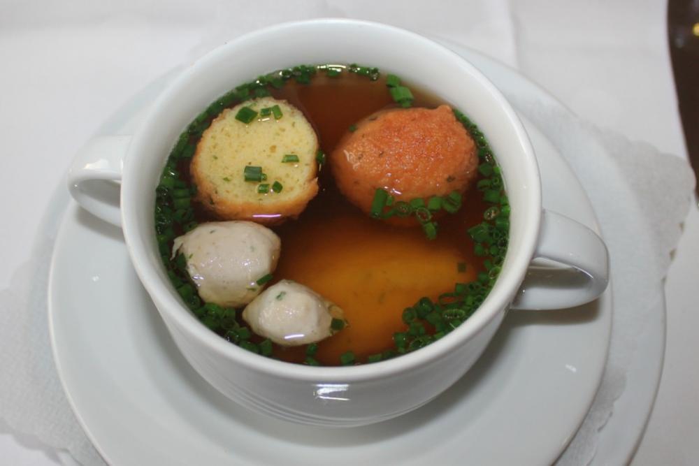 Soup Wedding Soup Swabian Consommé Cup Soup Wedding Soup Swabian Consommé Cup
