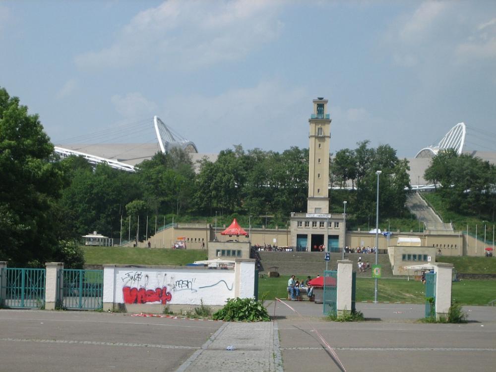 Stadium Leipzig Tree Meadow Input Stadium Leipzig Tree Meadow Input