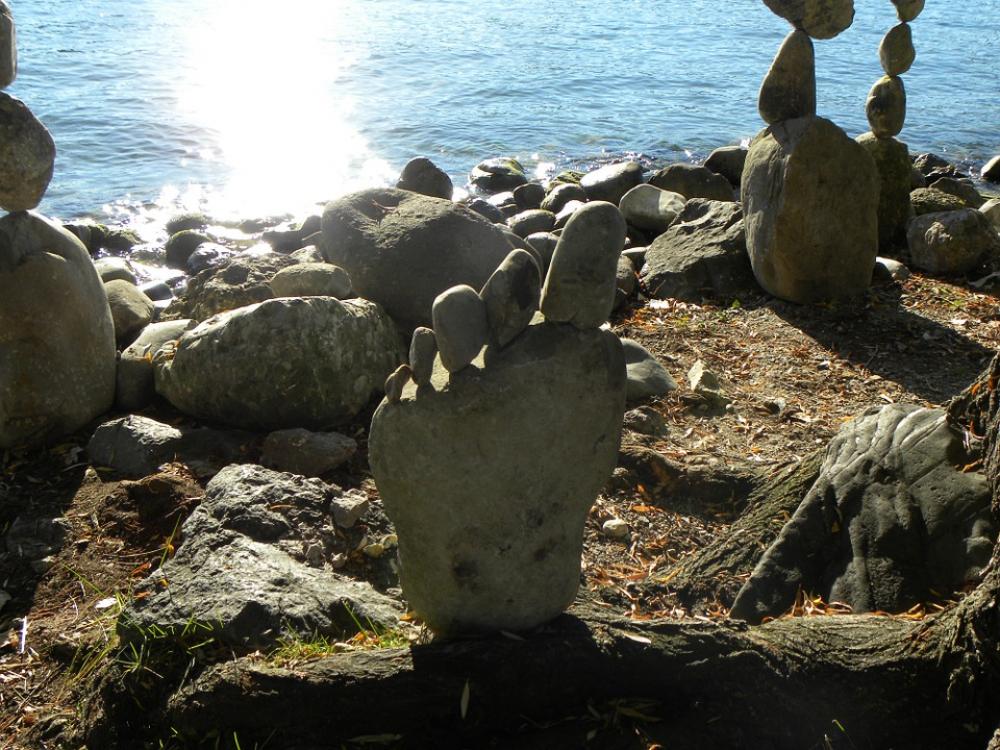 Stones Sculpture Zurich Lake Balance Meditation Stones Sculpture Zurich Lake Balance Meditation