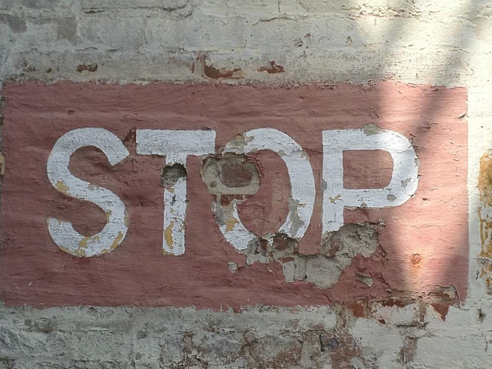 Stop Roche Red Stop Roche Red