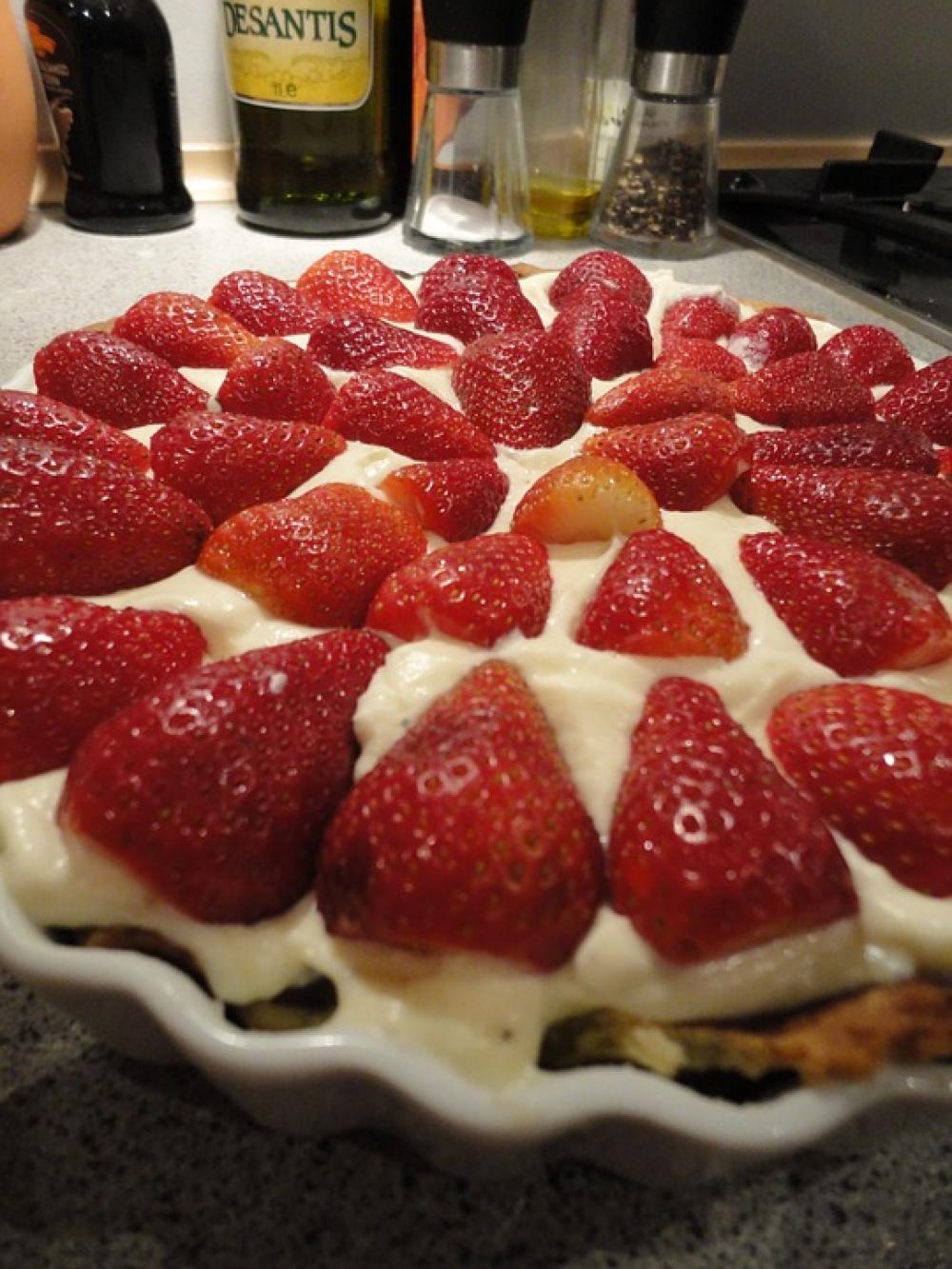 Strawberry Cake Red Dessert Close Strawberry Cake Strawberry Cake Red Dessert Close Strawberry Cake