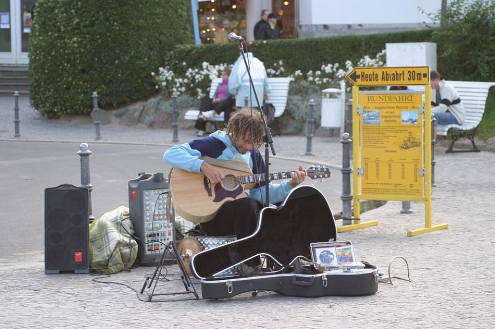 Street Musicians Rügen Island Beach Musician Guitar Street Musicians Rügen Island Beach Musician Guitar