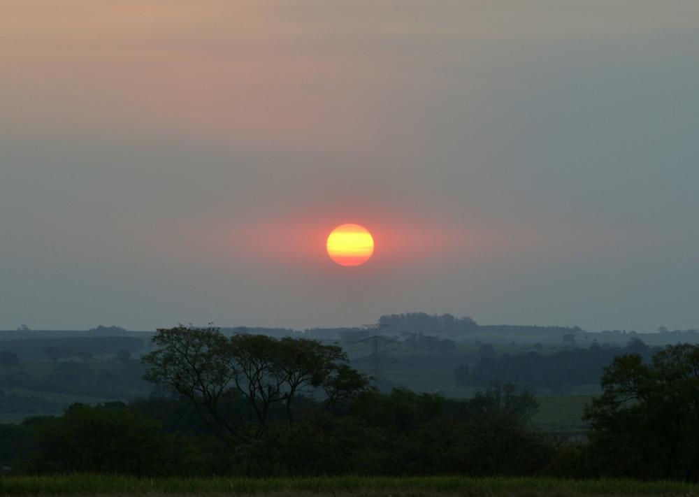 Sunset Against Light Clouds Sol Sunset Against Light Clouds Sol