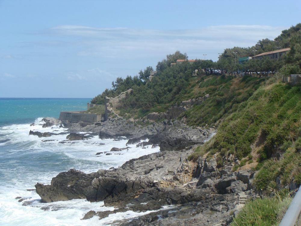 Szicilia Part Cefalù Beautiful Water Rocky Shore Szicilia Part Cefalù Beautiful Water Rocky Shore
