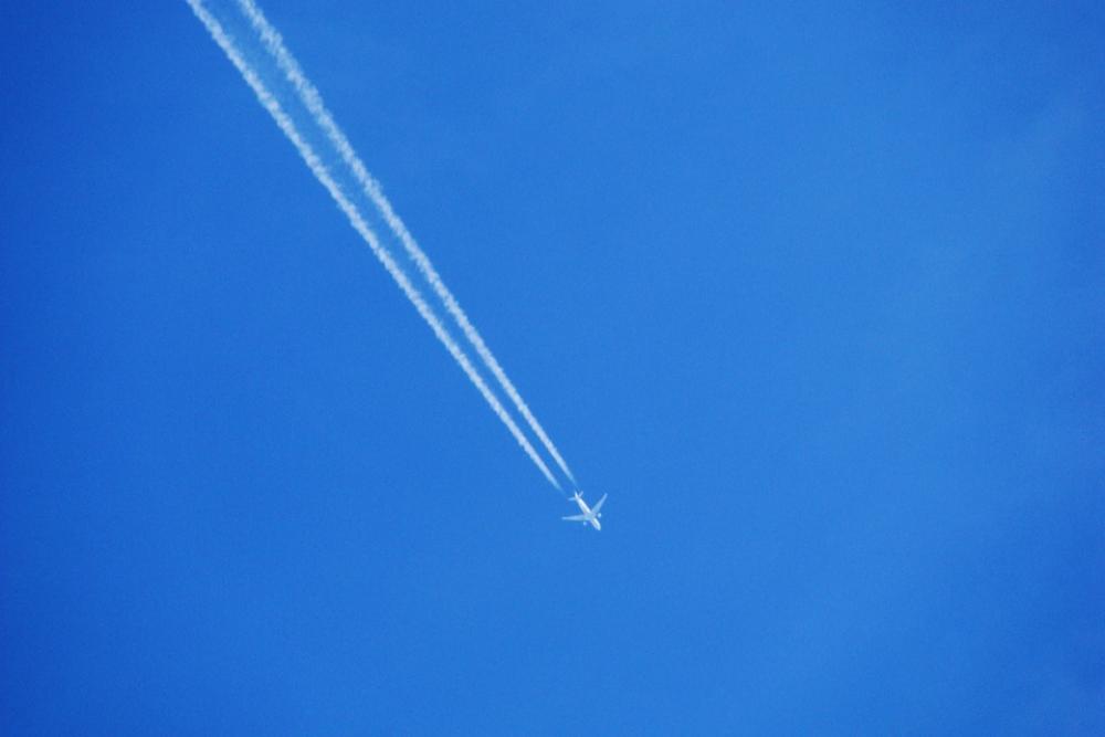 The Plane Sky Cloudless Sky Blue Line The Plane Sky Cloudless Sky Blue Line
