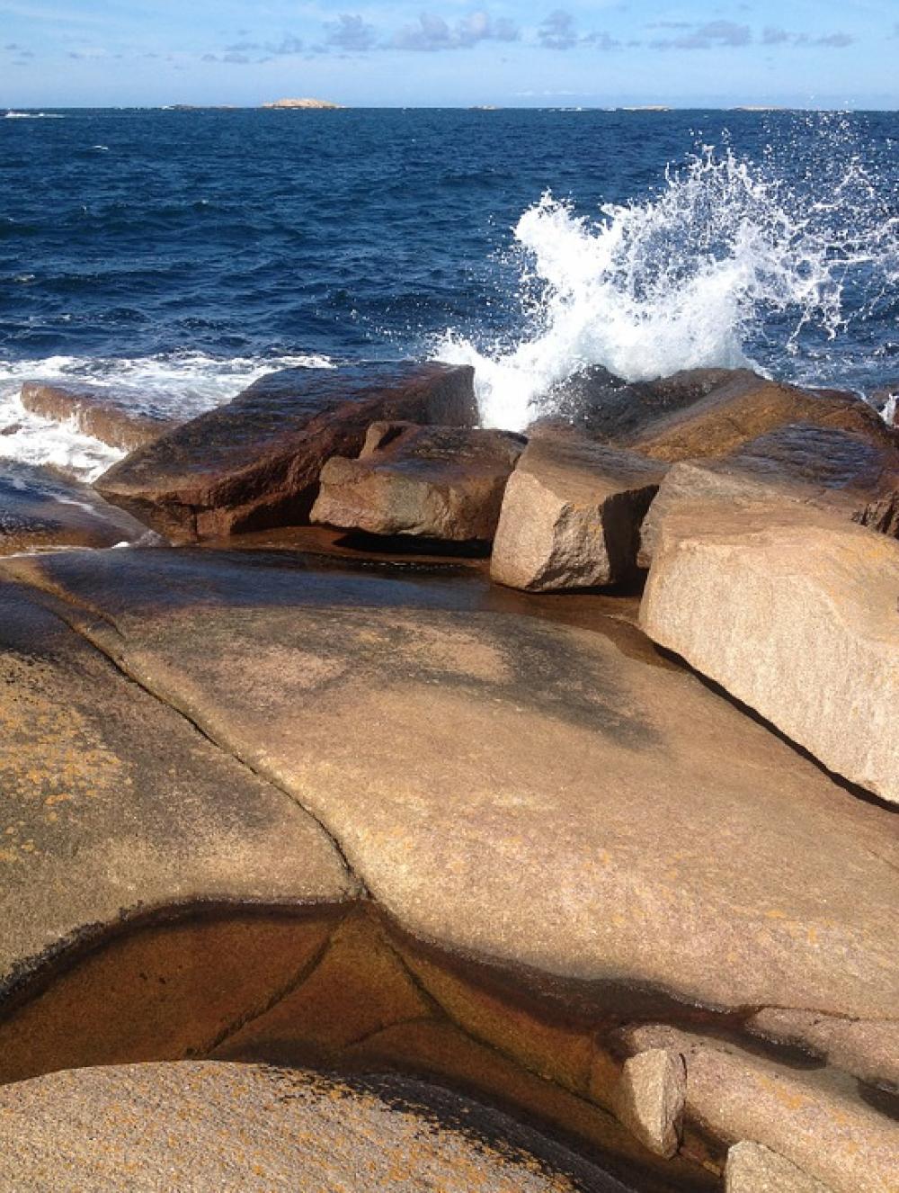 The West Coast Ramsmora Coast Sea Waves Sweden The West Coast Ramsmora Coast Sea Waves Sweden