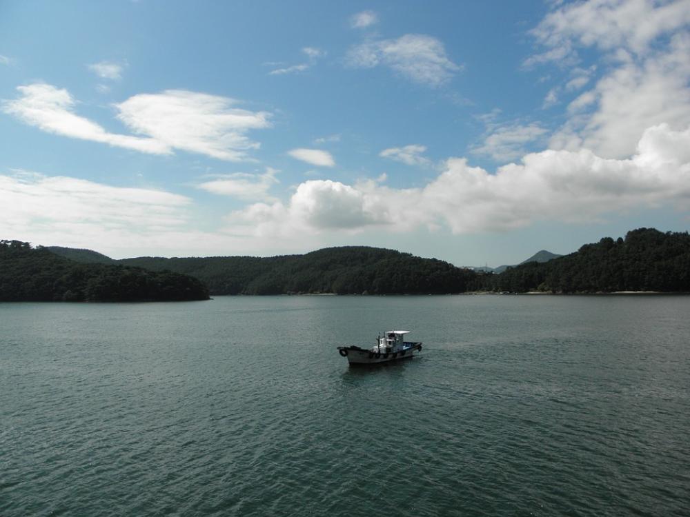 Times Sea Travel Tongyeong Sky Cloud Reflections Times Sea Travel Tongyeong Sky Cloud Reflections
