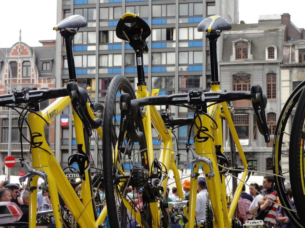 Tour De France Cycling Advertising Tour De France Cycling Advertising