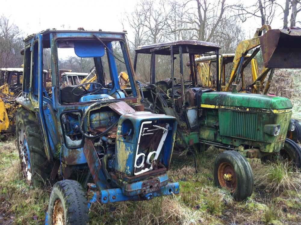 Tractor Rust Graveyard Farm Junk Yard Rural Decay Tractor Rust Graveyard Farm Junk Yard Rural Decay