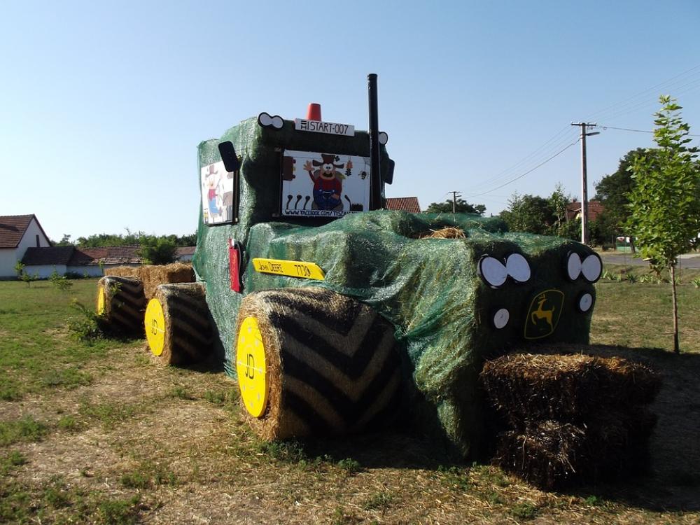 Tractor Straw Funny Tractor Straw Funny