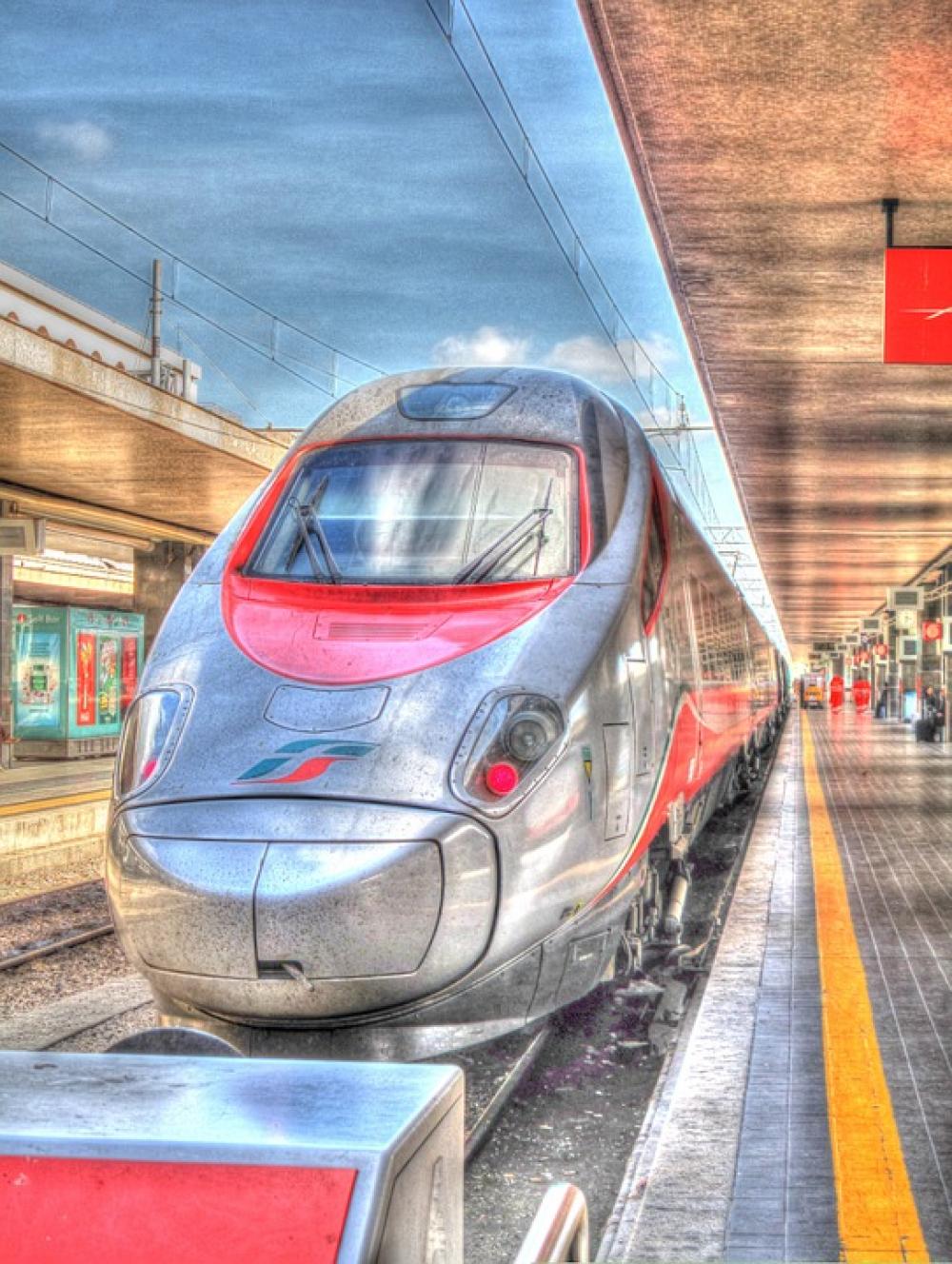 Train Italy Hdr Train Italy Hdr