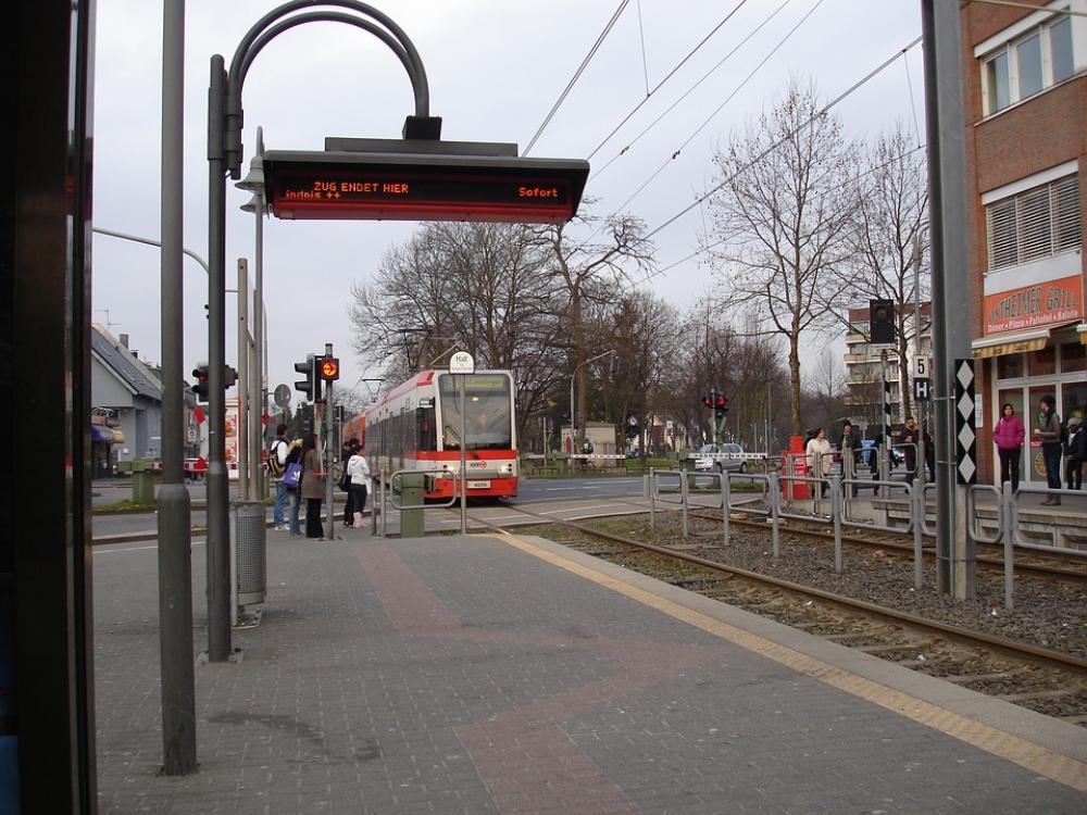 Tram Stop Waiting Time Cologne Tram Stop Waiting Time Cologne