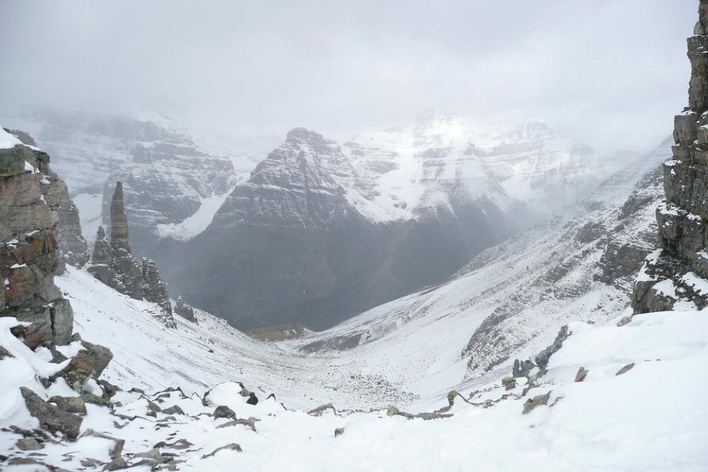 Travel Snow Mountain Ascending Travel Snow Mountain Ascending
