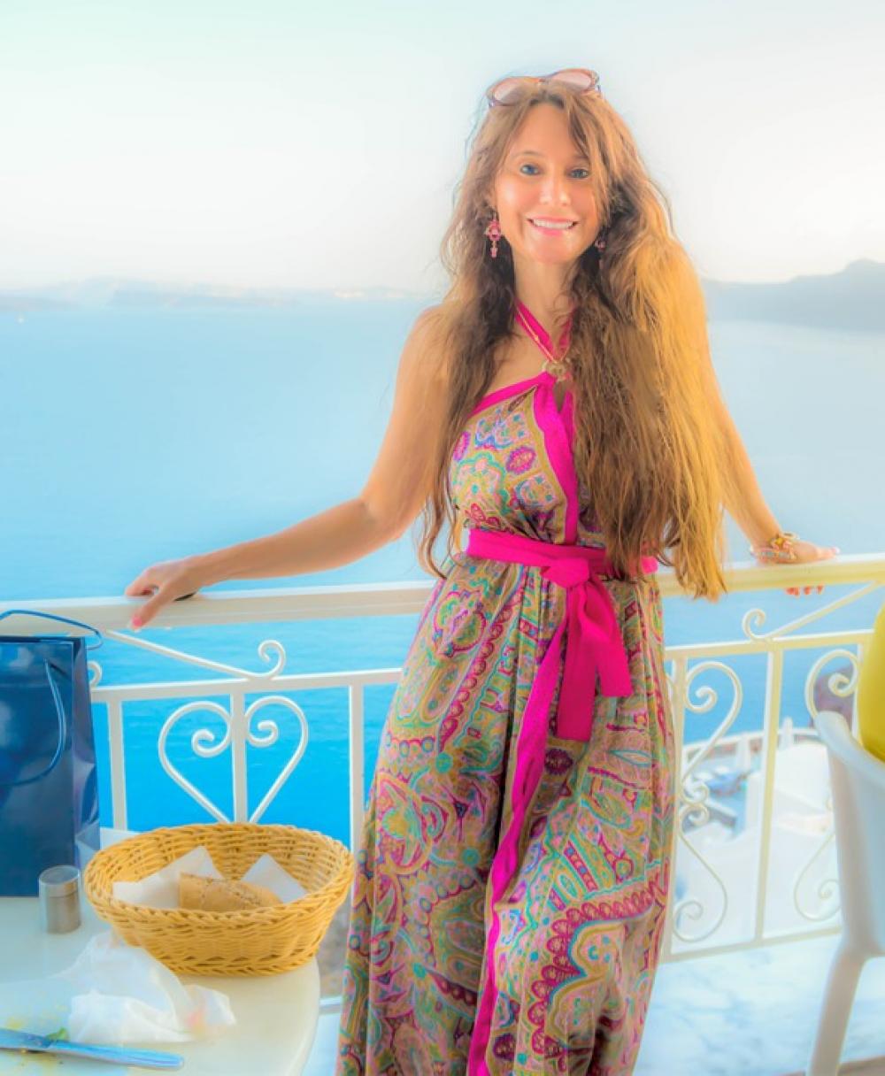 Woman Vacation Tourist Female Posing Travel Dress Woman Vacation Tourist Female Posing Travel Dress