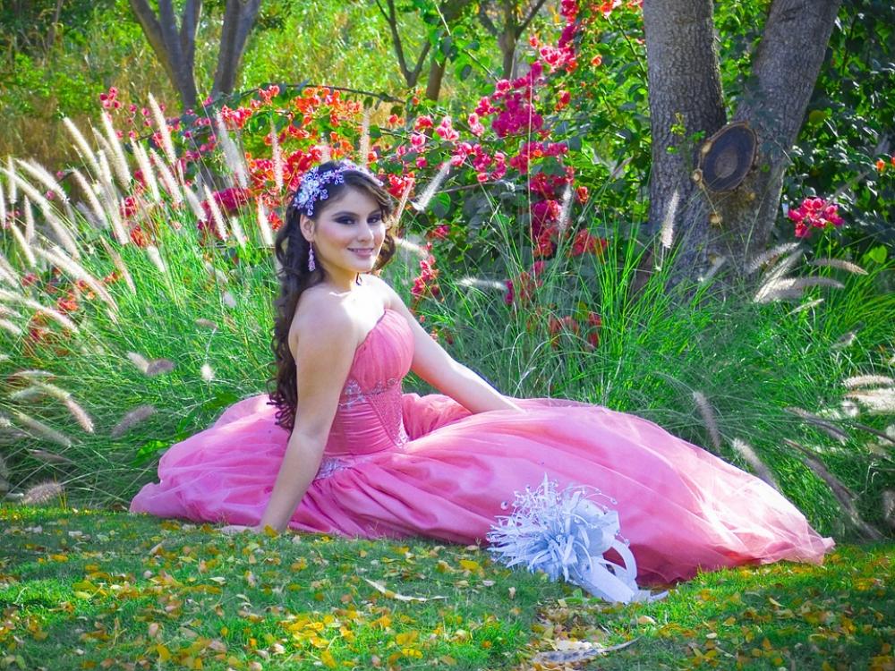 Women Pretty Beautiful Rosa Garden Park Spring Women Pretty Beautiful Rosa Garden Park Spring