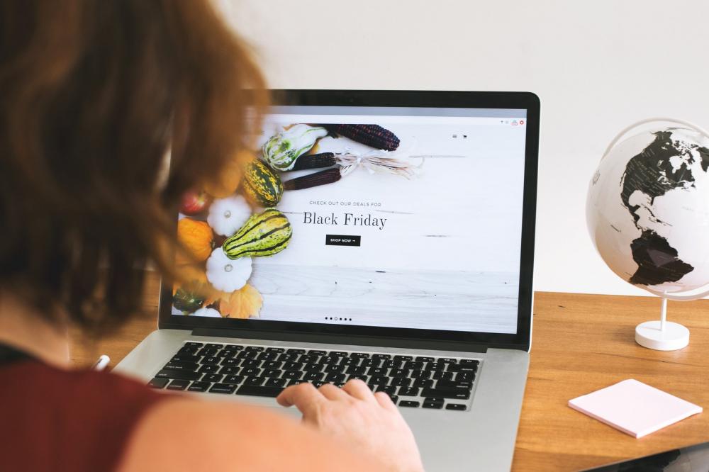 Black Friday Online Store Photo Black Friday Online Store Photo