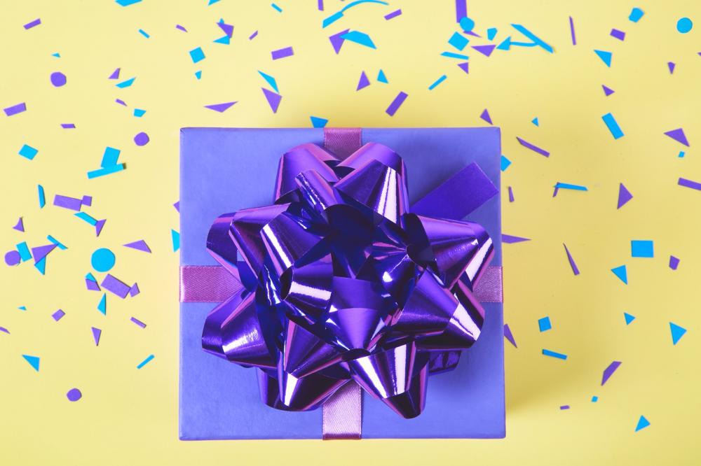 Purple Gift Box Photo Purple Gift Box Photo