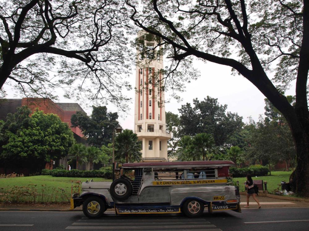 Bus and transportation in Manila, Philippines free photo Bus and transportation in Manila, Philippines free photo