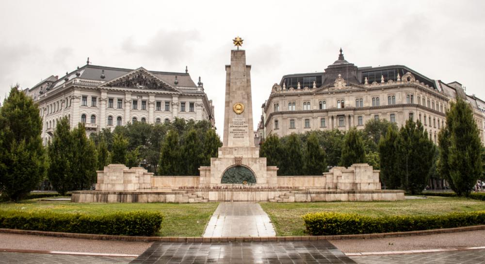Monument to the Soviet heroes in Budapest, Hungary free photo Monument to the Soviet heroes in Budapest, Hungary free photo