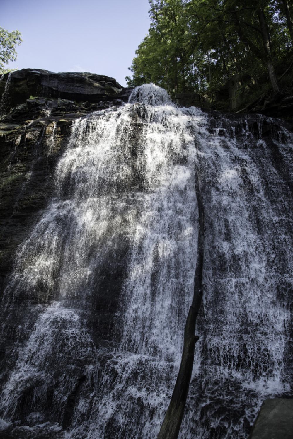 Scenic view of Brandywine Falls in Cayuhoga Valley National Park, Ohio free photo Scenic view of Brandywine Falls in Cayuhoga Valley National Park, Ohio free photo