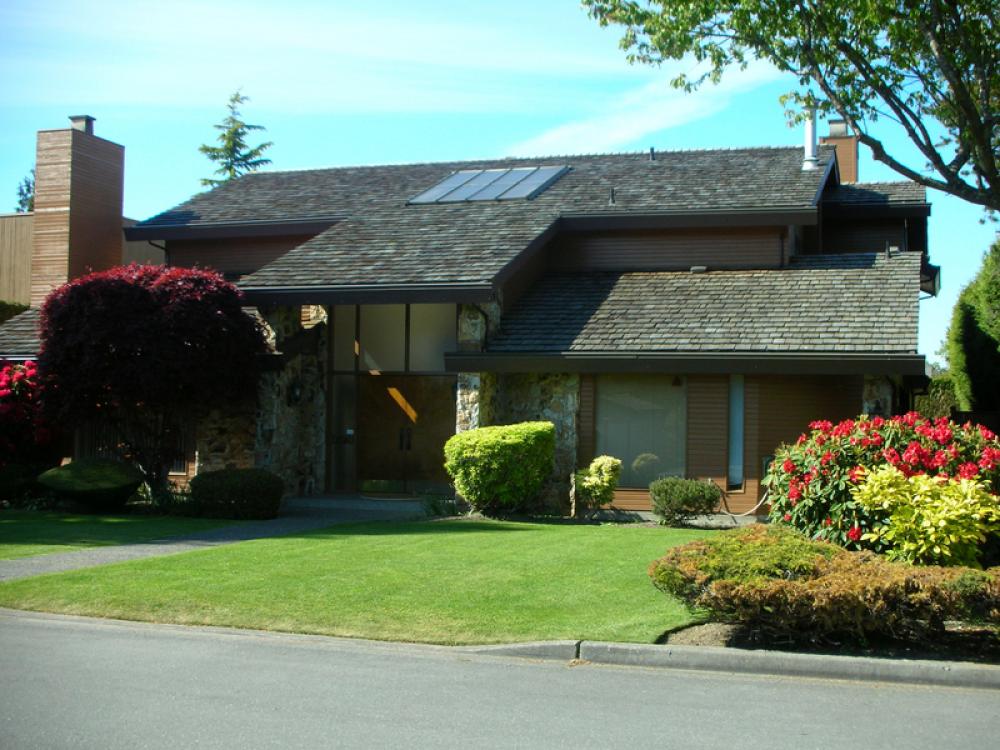 Typical Richmond home in British Columbia, Canada free photo Typical Richmond home in British Columbia, Canada free photo