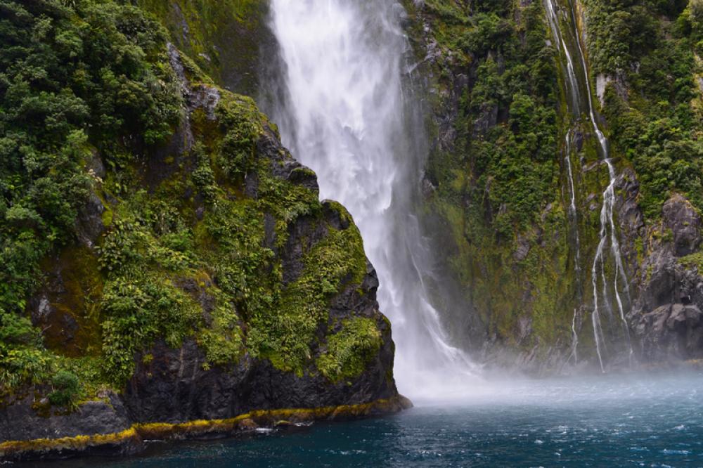 Waterfall Scenery and landscape in New Zealand free photo Waterfall Scenery and landscape in New Zealand free photo