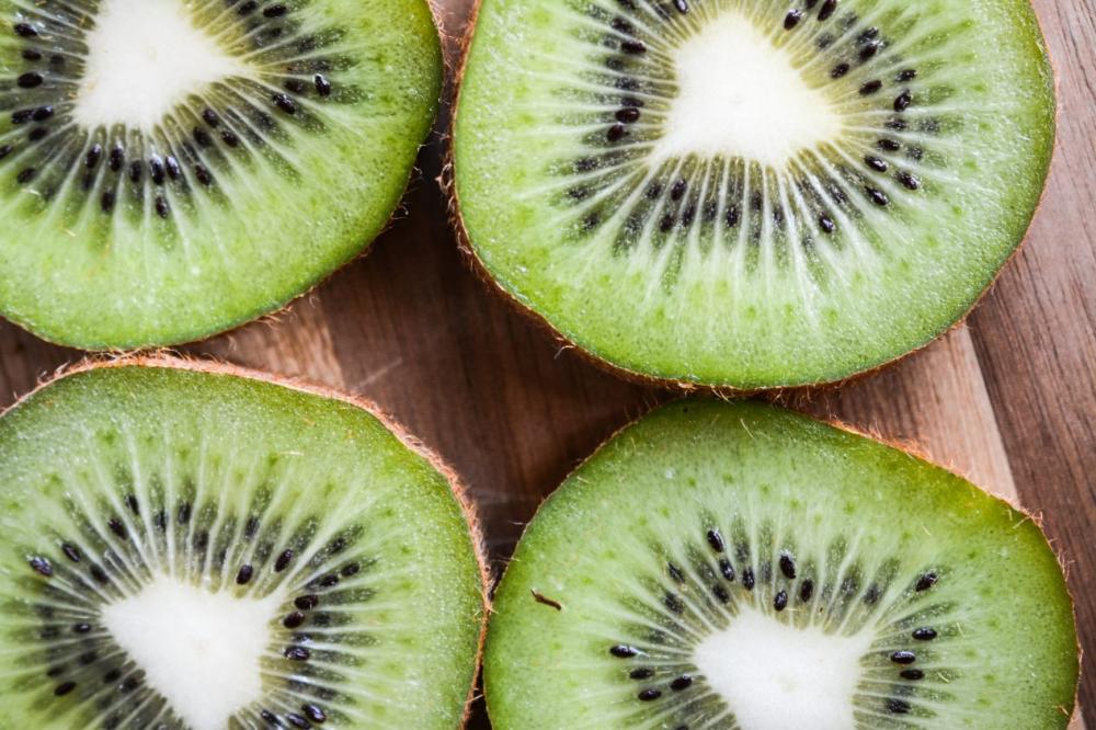Kiwi from the top Kiwi from the top