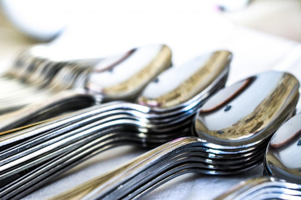 Cutlery: Spoon in detail Cutlery: Spoon in detail