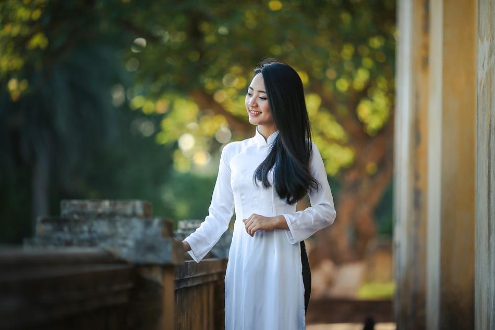 Adult Asian Attractive Blur Dress Adult Asian Attractive Blur Dress