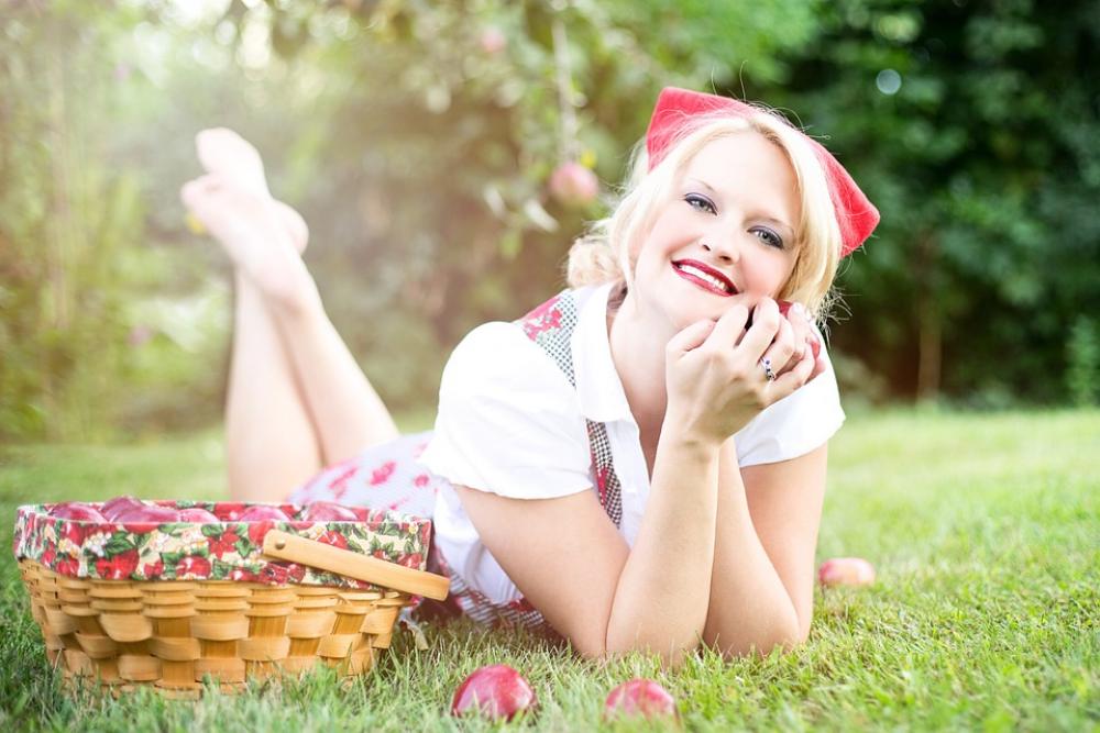 Apples Woman Pretty Fall Autumn Apples Woman Pretty Fall Autumn
