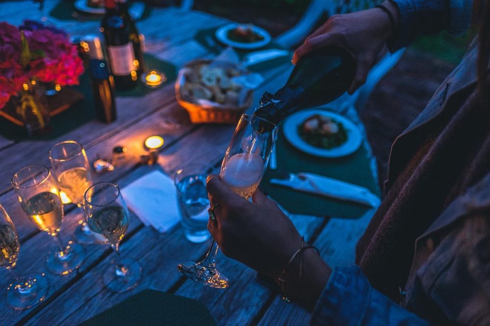 Blur Celebration Dark Dinner Evening Glasses Blur Celebration Dark Dinner Evening Glasses