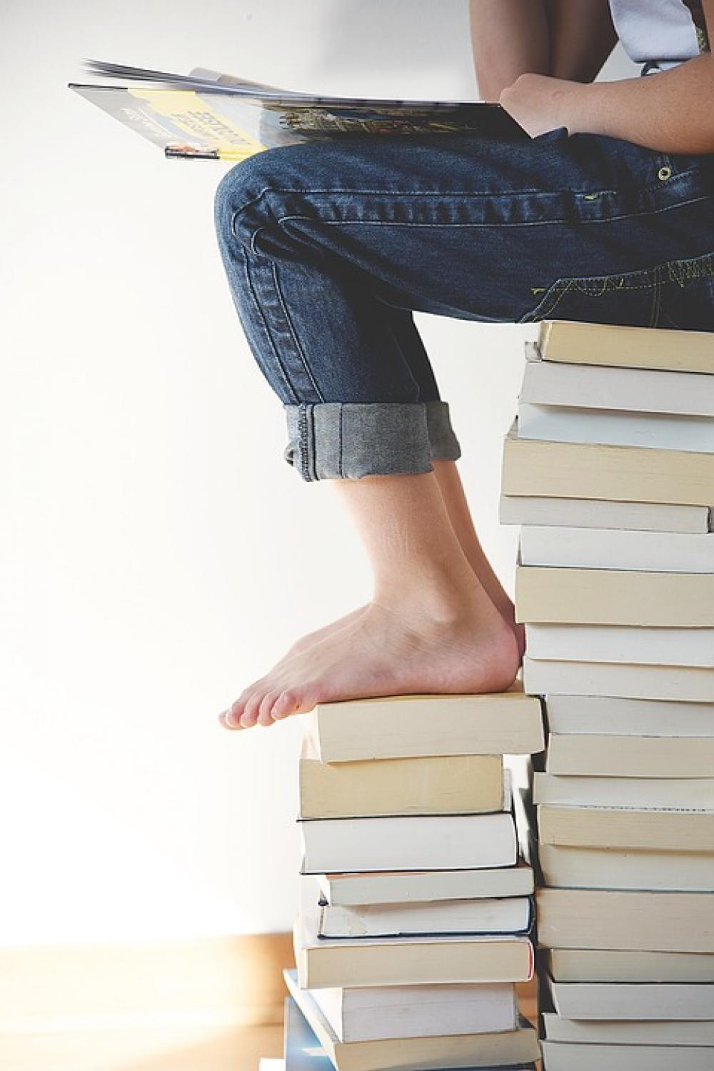 Books Feet Legs Person Reading Study Learning Books Feet Legs Person Reading Study Learning
