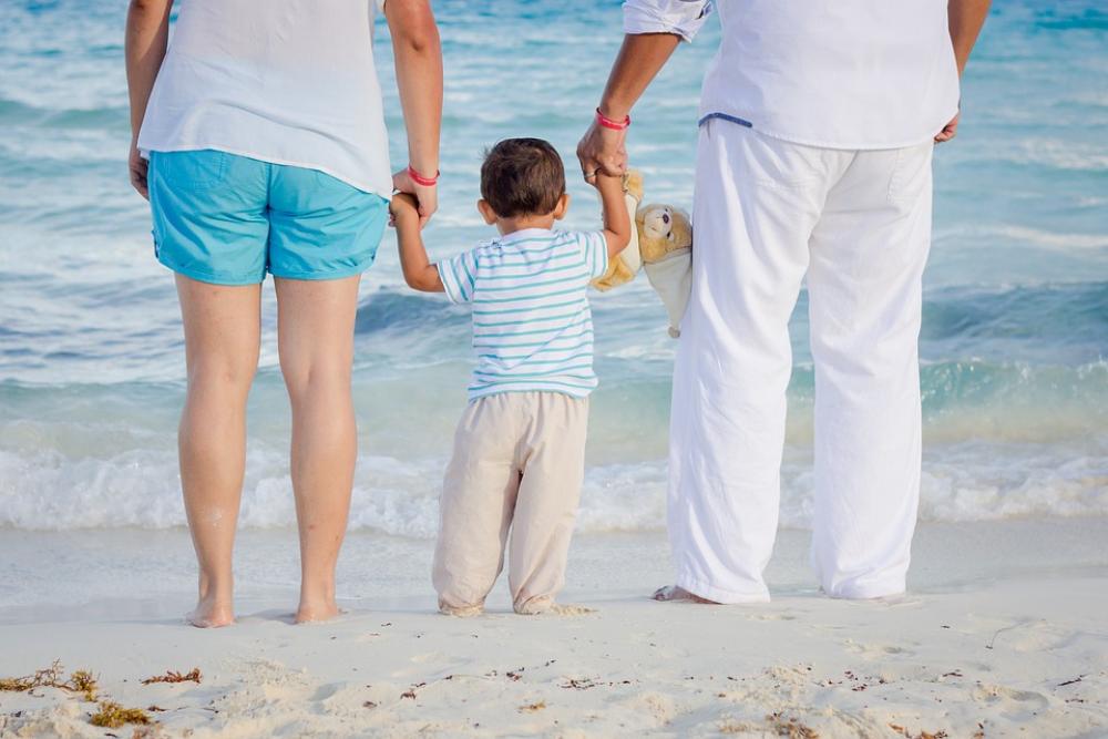 Child Family Love Beach Holidays Vacation Child Family Love Beach Holidays Vacation