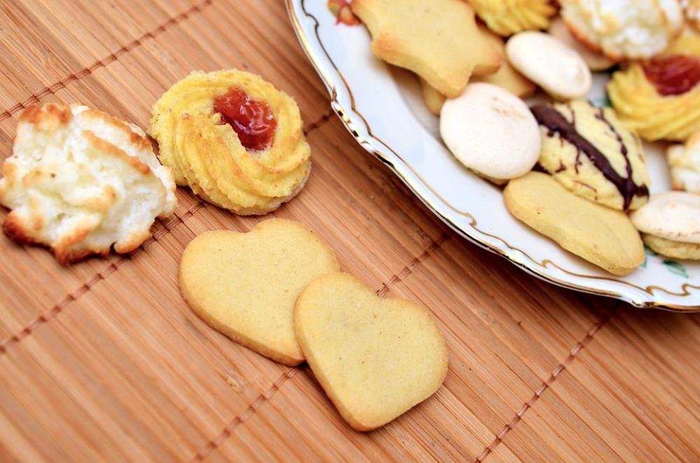 Cookie Pastries Sweet Christmas Cookies Small Cakes Cookie Pastries Sweet Christmas Cookies Small Cakes