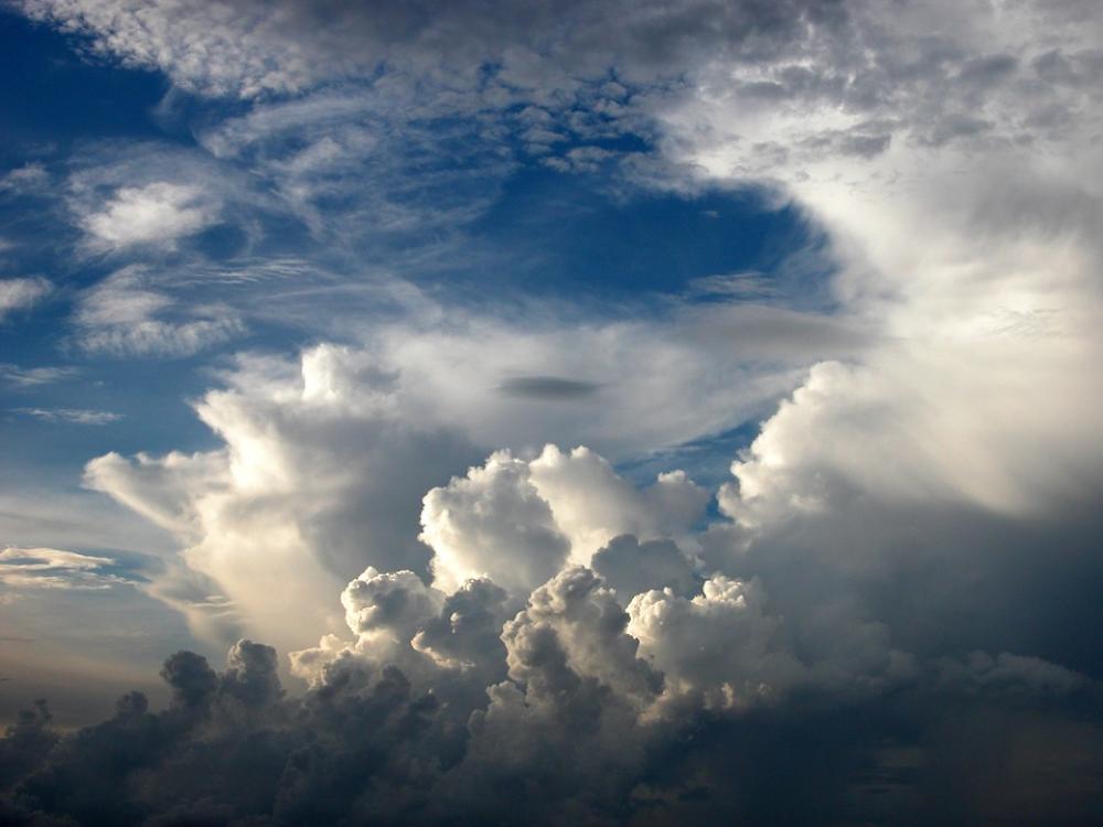 Cumulus Clouds Dramatic White Blue Sky Weather Cumulus Clouds Dramatic White Blue Sky Weather