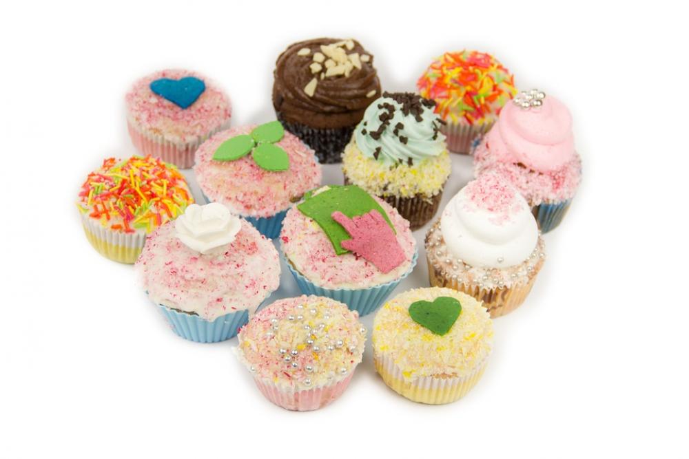 Cupcakes Sweets Sweet Bakery Delicious Cream Cupcakes Sweets Sweet Bakery Delicious Cream