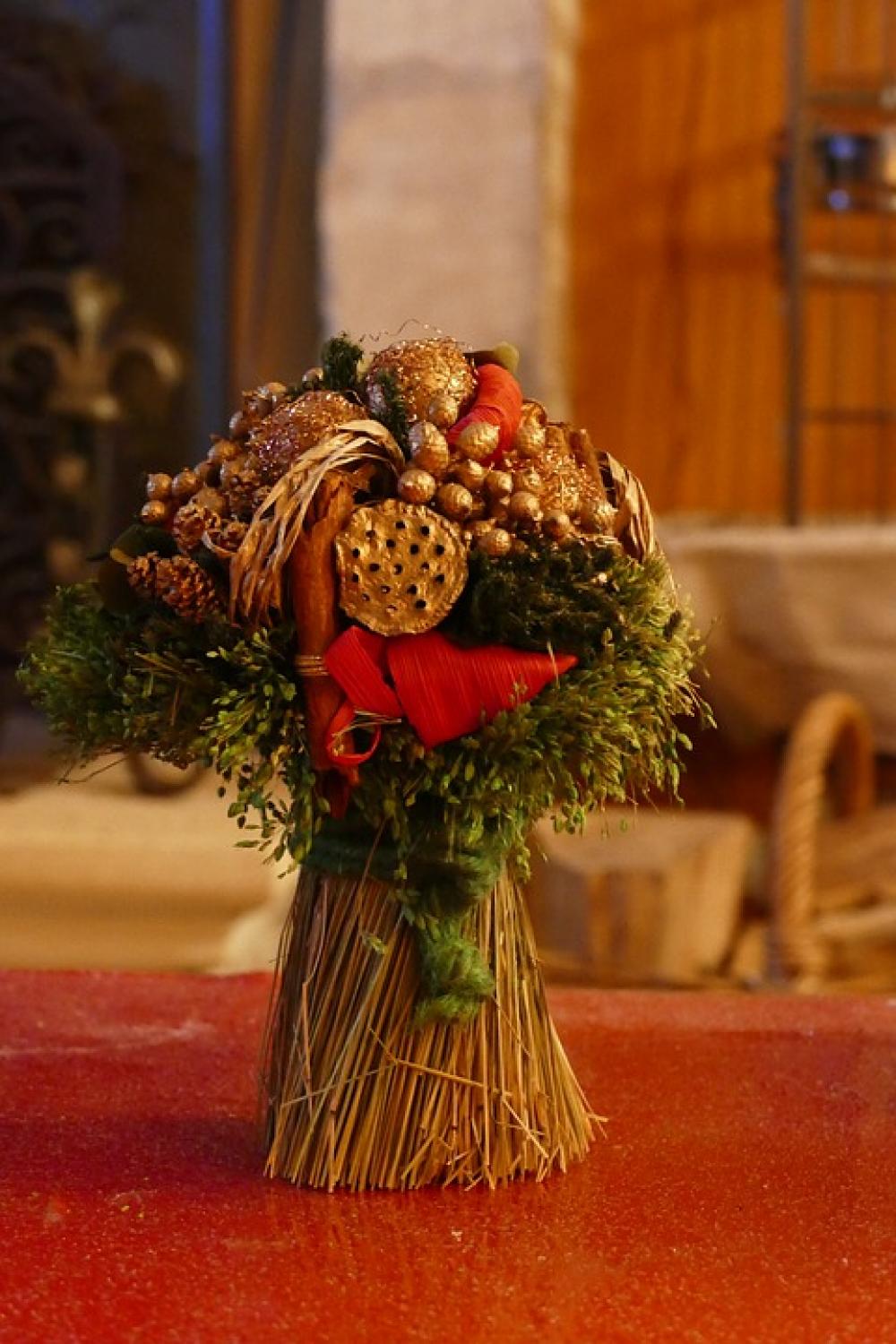 Decoration Bouquet Holidays Christmas Ornament Decoration Bouquet Holidays Christmas Ornament