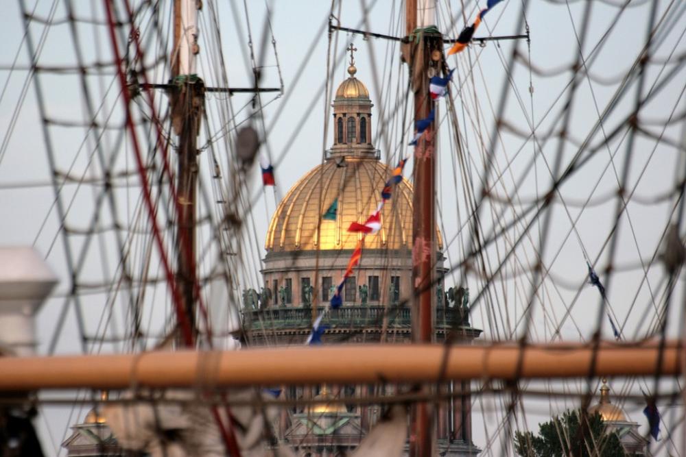 Dome Of The Cathedral Mast Evening Seaport Port Dome Of The Cathedral Mast Evening Seaport Port
