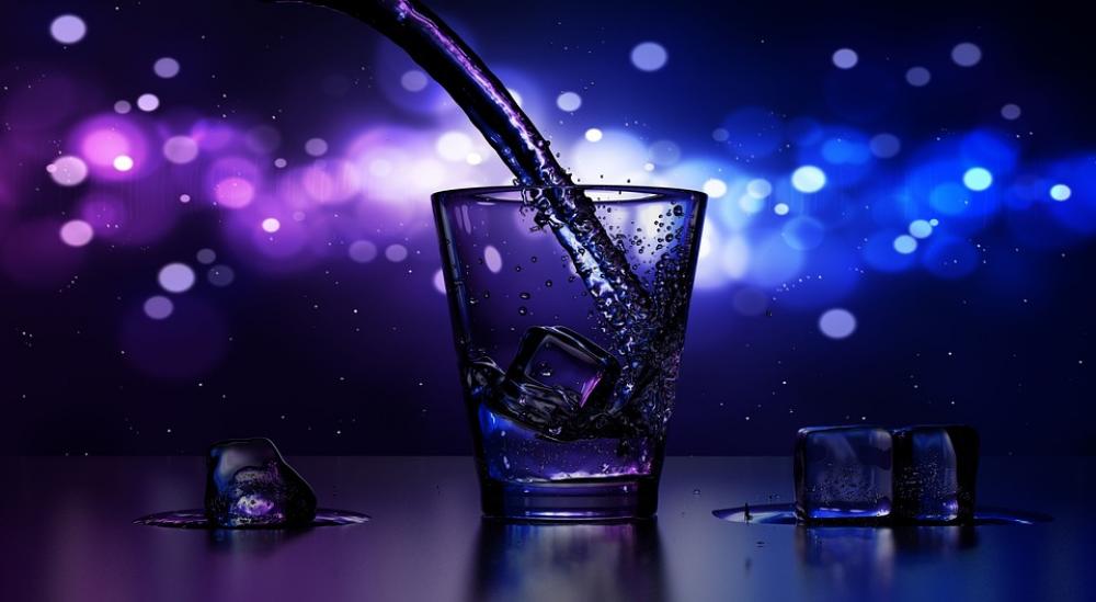 Drink Glass Pouring Bar Pub Ice Alcoholic Drink Glass Pouring Bar Pub Ice Alcoholic