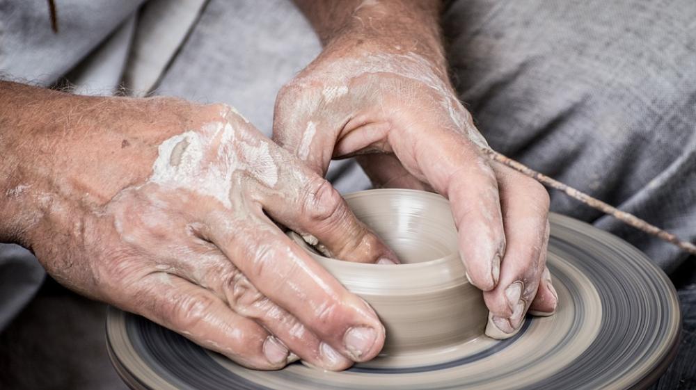 Hands Clay Potter Pottery Potter'S Wheel Dirty Hands Clay Potter Pottery Potter'S Wheel Dirty